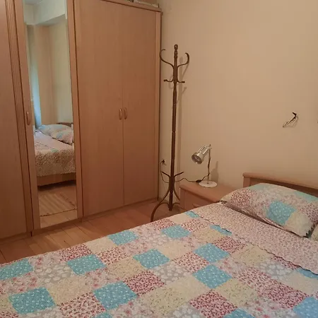 Near Diamond Center Apartment Skopje